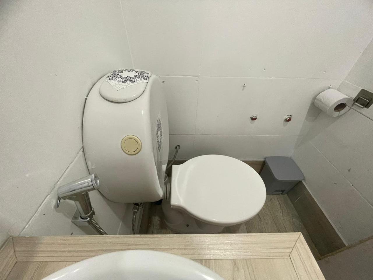 Hospedaje 3 Aeropuerto Ezeiza Pet Friendly Tranfer Gratis Desde Y Hacia El Aeropuerto De Ezeiza A 20 Minutos Lejlighed Eksteriør billede